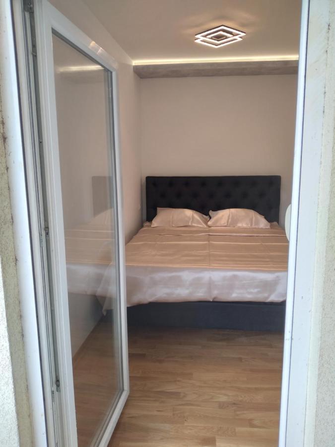 Apartman Podgorica Stara Varos Vlado Buitenkant foto